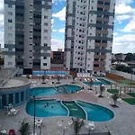 Apartamentos no Condomínio Aquarius Residence